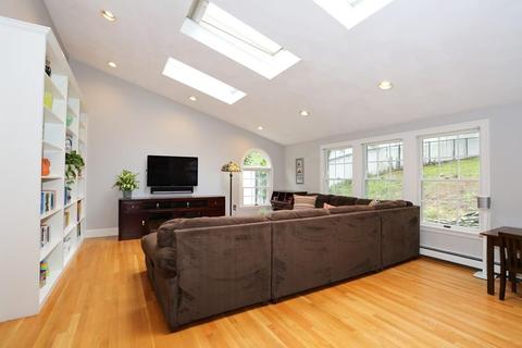 52 Holmes St, Needham, MA 02492 photo 11