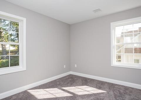 318 Gilbert Ave, Springfield, MA 01119 photo 18