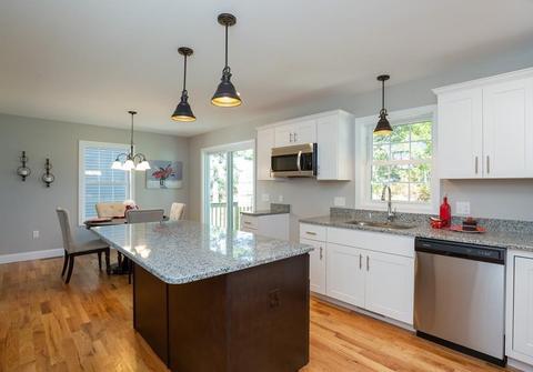 318 Gilbert Ave, Springfield, MA 01119 photo 8