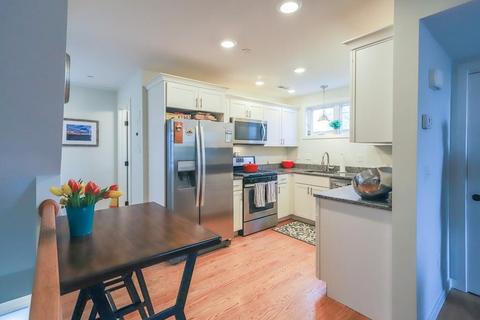 21 Summit Ave #4, Beverly, MA 01915 photo 2
