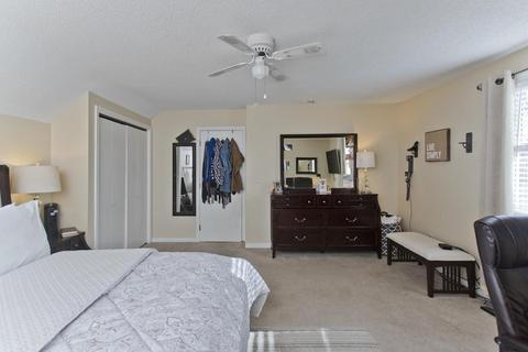 34 Brighton St, Springfield, MA 01118 photo 16