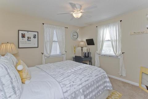 34 Brighton St, Springfield, MA 01118 photo 21