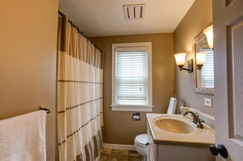 325 Gillette Ave, Springfield, MA 01118 photo 12