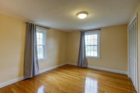 325 Gillette Ave, Springfield, MA 01118 photo 11