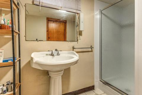 136 Clarence St, Everett, MA 02149 photo 25