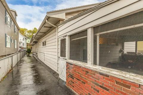 136 Clarence St, Everett, MA 02149 photo 27