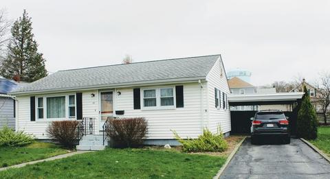 50 Grattan St, Fall River, MA 02721 photo 2