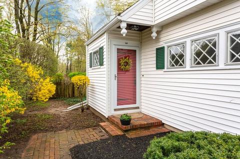 381 Willow St, Mansfield, MA 02048 photo 5