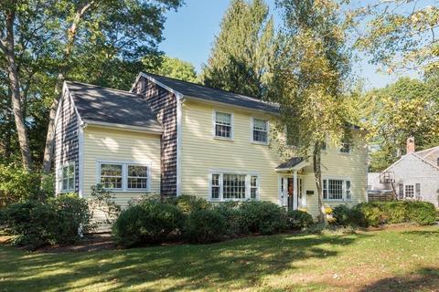 319 Gardner St, Hingham, MA 02043 photo 2
