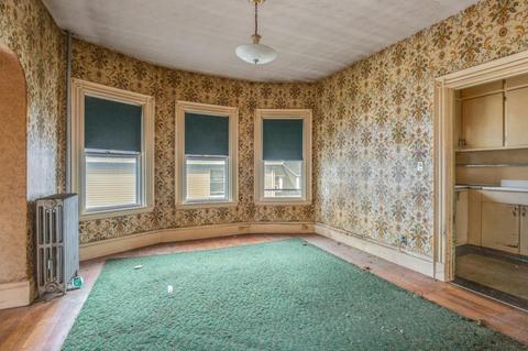 22 Stevenson Ave, Everett, MA 02149 photo 5