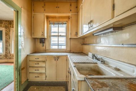 22 Stevenson Ave, Everett, MA 02149 photo 8