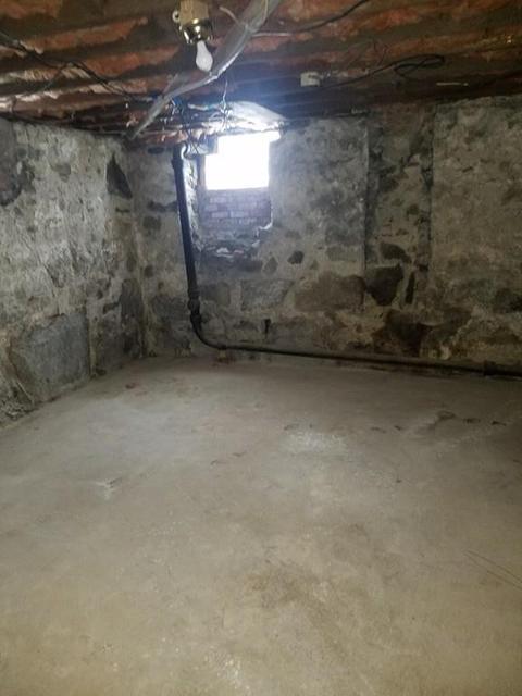 220 Wade St, Fall River, MA 02721 photo 8