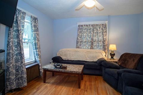 102 Massasoit, Worcester, MA 01604 photo 12