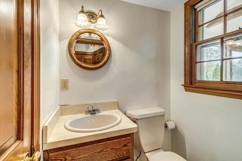 18 Davis Ln, Reading, MA 01867 photo 23