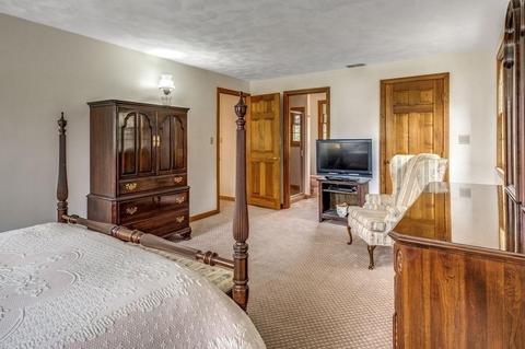 18 Davis Ln, Reading, MA 01867 photo 10