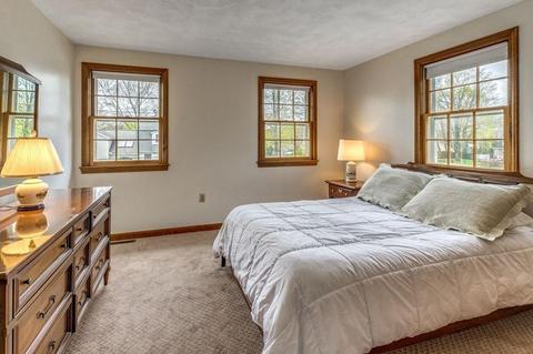 18 Davis Ln, Reading, MA 01867 photo 25