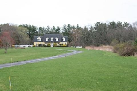 175 Hillside St, Rowley, MA 01969 photo 2