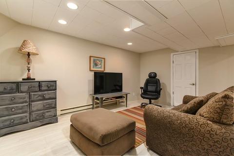 361 Hillcrest Rd, Needham, MA 02492 photo 18