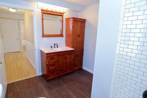 28 Laurel St, Clinton, MA 01510 photo 10