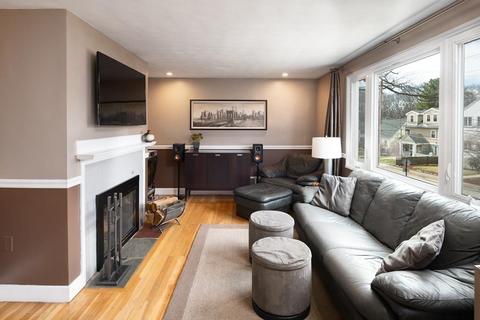 34 Hackensack Rd, Chestnut Hill, MA 02467 photo 7