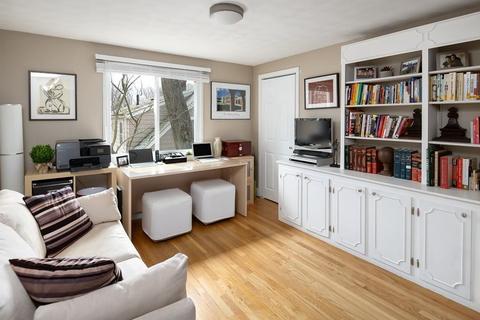 34 Hackensack Rd, Chestnut Hill, MA 02467 photo 9