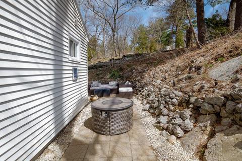 34 Hackensack Rd, Chestnut Hill, MA 02467 photo 15
