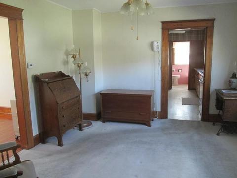 8 Valley St, Webster, MA 01570 photo 12