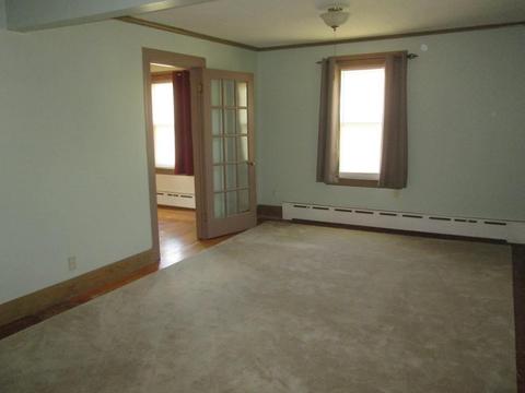 8 Valley St, Webster, MA 01570 photo 27