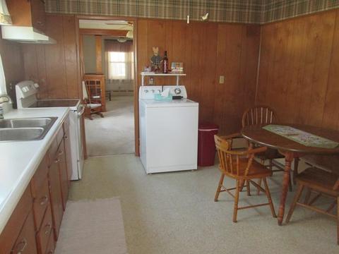 8 Valley St, Webster, MA 01570 photo 8