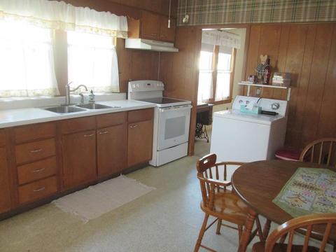 8 Valley St, Webster, MA 01570 photo 7