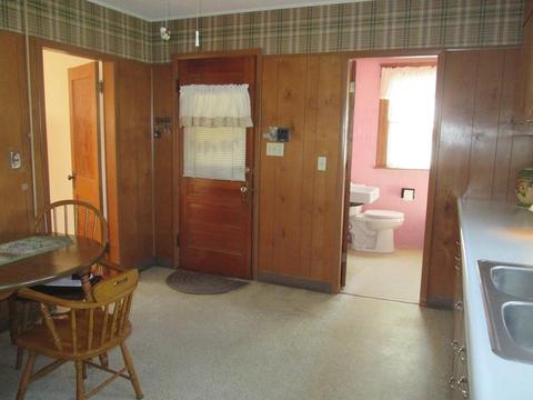 8 Valley St, Webster, MA 01570 photo 9