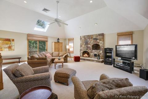 21 Windemere Dr, Andover, MA 01810 photo 15