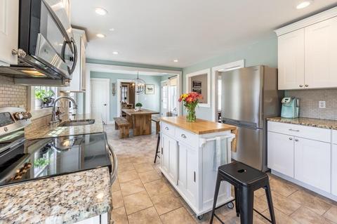 193 Washington St, Reading, MA 01867 photo 3