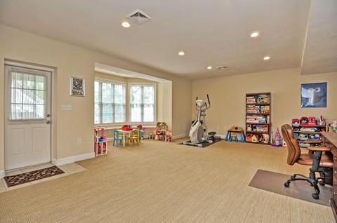 82 Edwardel Rd, Needham, MA 02492 photo 21