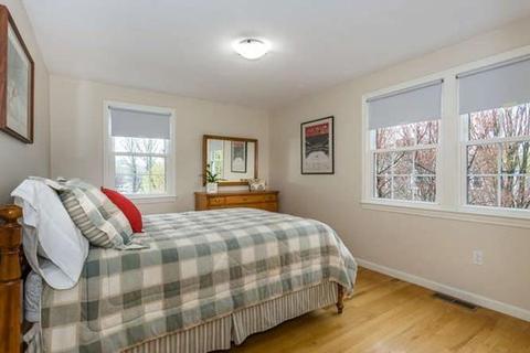 2 Eagle Dr, Walpole, MA 02081 photo 16