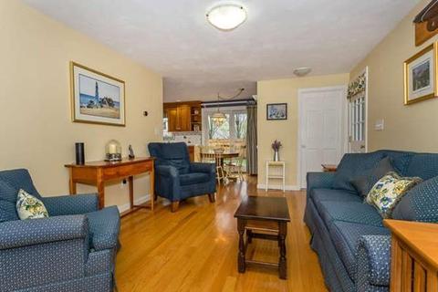 2 Eagle Dr, Walpole, MA 02081 photo 7
