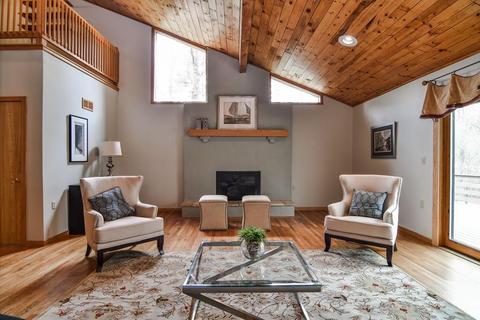 96 Elm St, Upton, MA 01568 photo 10