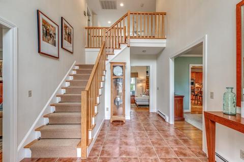 5 Brackett St, Needham, MA 02492 photo 4