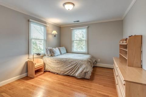 5 Brackett St, Needham, MA 02492 photo 22