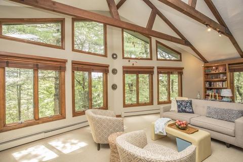 240 Baker St, Walpole, MA 02081 photo 2