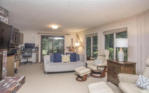 240 Baker St, Walpole, MA 02081 photo 5