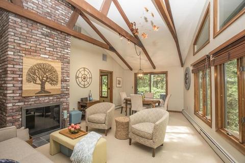 240 Baker St, Walpole, MA 02081 photo 3