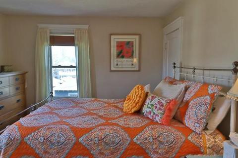35 Coventry Rd, Worcester, MA 01606 photo 12