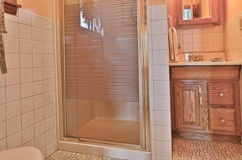 35 Coventry Rd, Worcester, MA 01606 photo 6