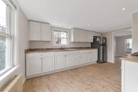 1179 Sumner Ave, Springfield, MA 01118 photo 9