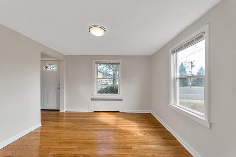 1179 Sumner Ave, Springfield, MA 01118 photo 6