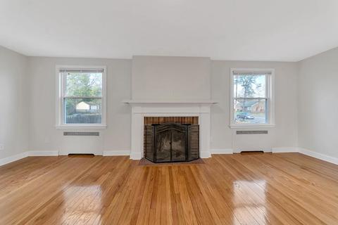 1179 Sumner Ave, Springfield, MA 01118 photo 4