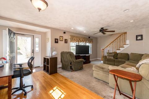 25 Arbor Ln, Dedham, MA 02026 photo 12