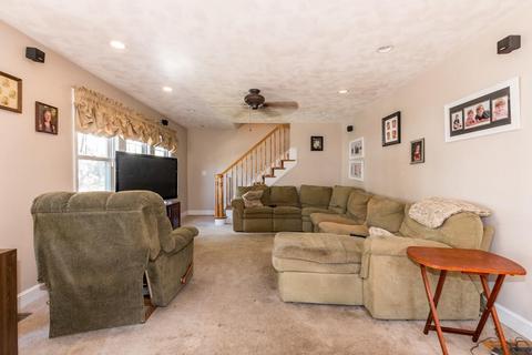 25 Arbor Ln, Dedham, MA 02026 photo 13