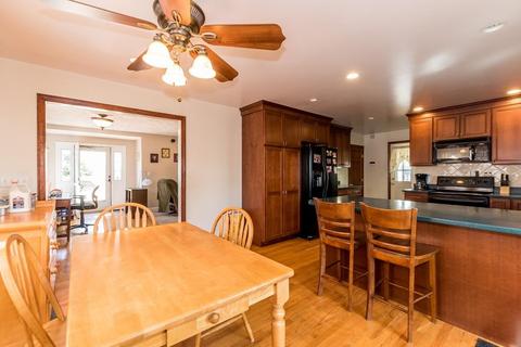 25 Arbor Ln, Dedham, MA 02026 photo 7